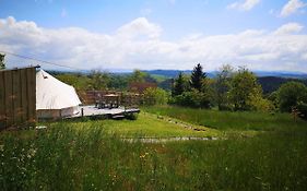 Sous Les Toiles De Pautilou